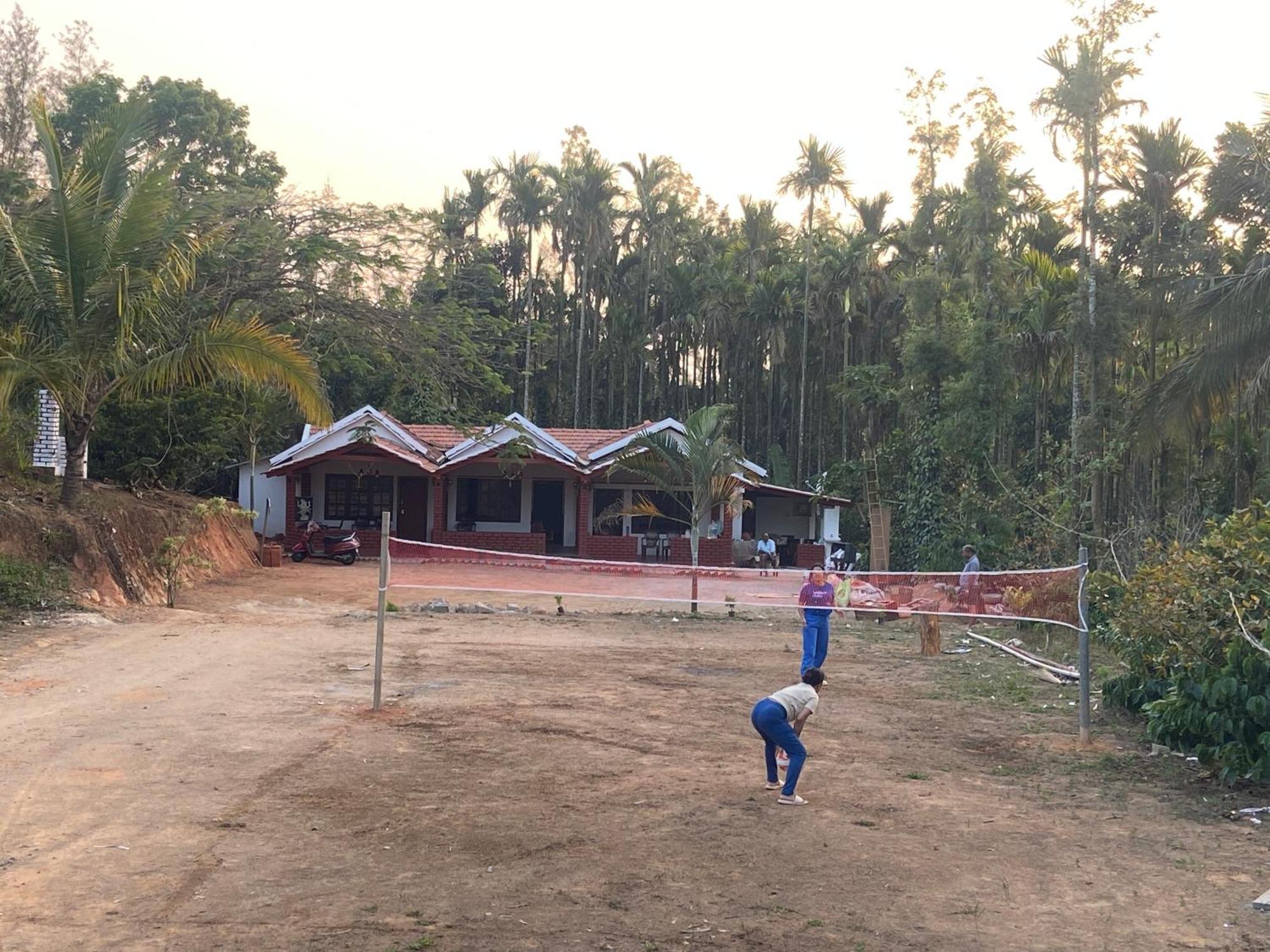 Koodige Stays Mudigere Exterior photo