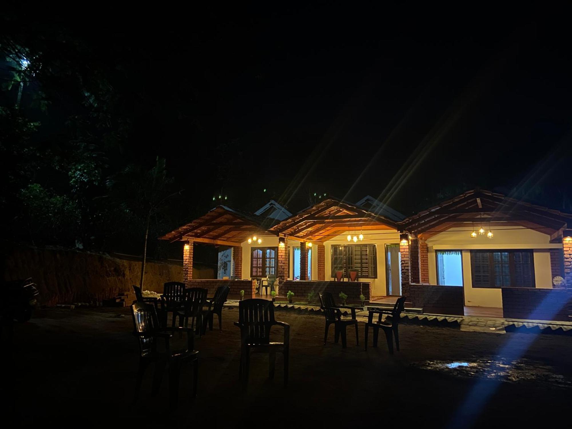 Koodige Stays Mudigere Exterior photo